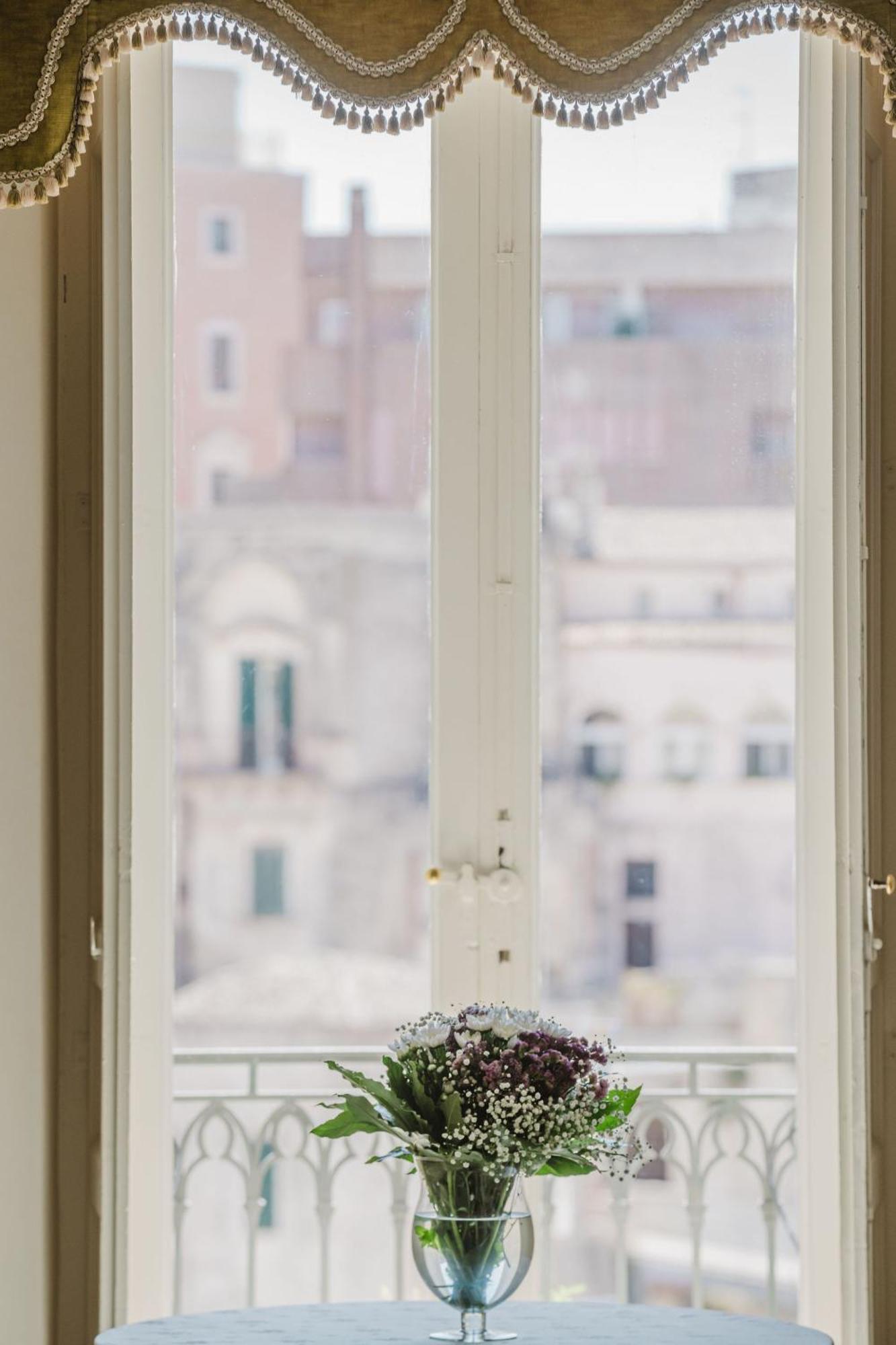 La Casa Di Ele Bed & Breakfast Matera Exterior photo