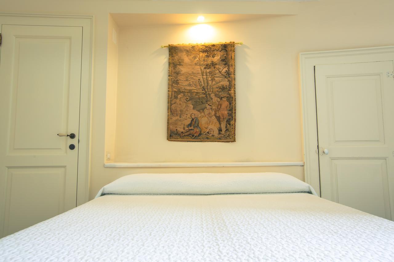 La Casa Di Ele Bed & Breakfast Matera Exterior photo