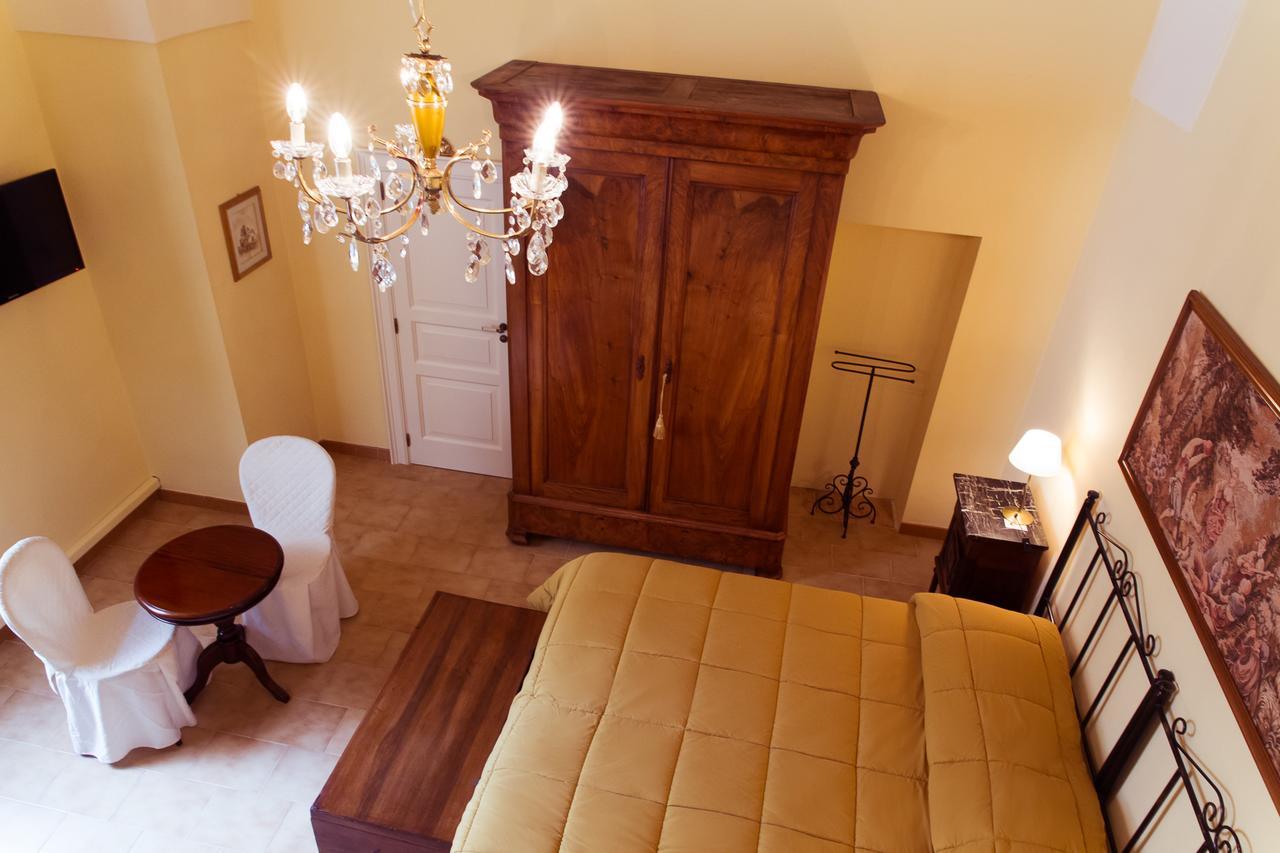 La Casa Di Ele Bed & Breakfast Matera Exterior photo